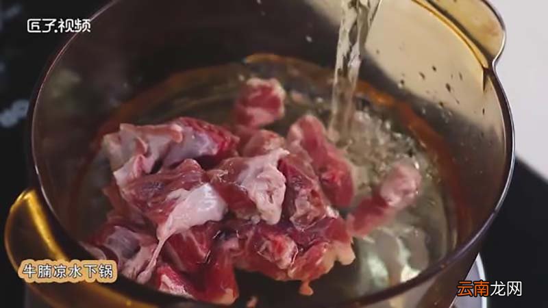 牛肉海带汤的做法