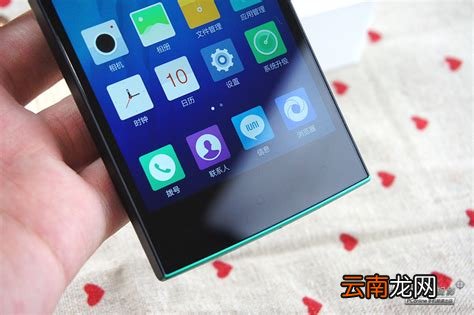 iuni手机，bingo os7.0是什么手机?