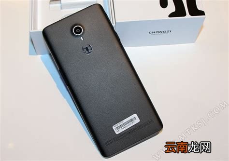 虫子手机，虫子手机是哪家生产的？有实力吗？