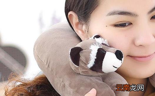 搭长途飞机助眠小方法