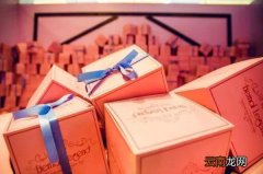 给对象送什么礼物好，情侣之间送什么礼物比较有意义