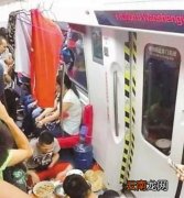 为什么不能在地铁上吃饭？